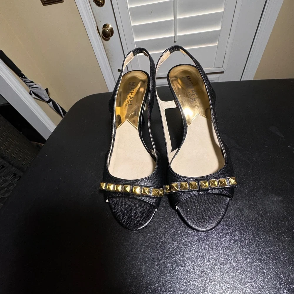 Michael Kors open inches